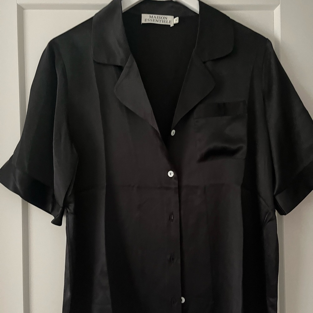 Madison silk blouse never worn